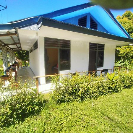 Wisma Kelimutu Ende Exterior photo